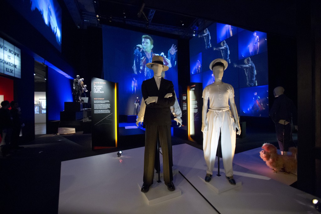 Installation-Shot-of-David-Bowie-is-courtesy: David-Bowie-Archive-cVictoria-and-Albert Museum London
