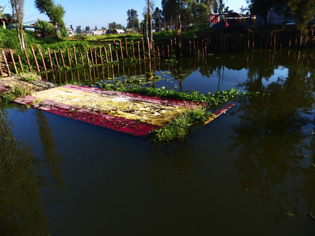 Katya Gardea Browne Xochimilco, 2014 Video (video still) © Katya Gardea Browne 