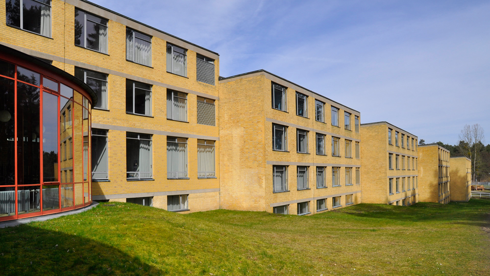 A True Bauhaus Gem The Founders Holger Friese And Renske Janssen Talk About The International Summer School Bernau Talking About Art